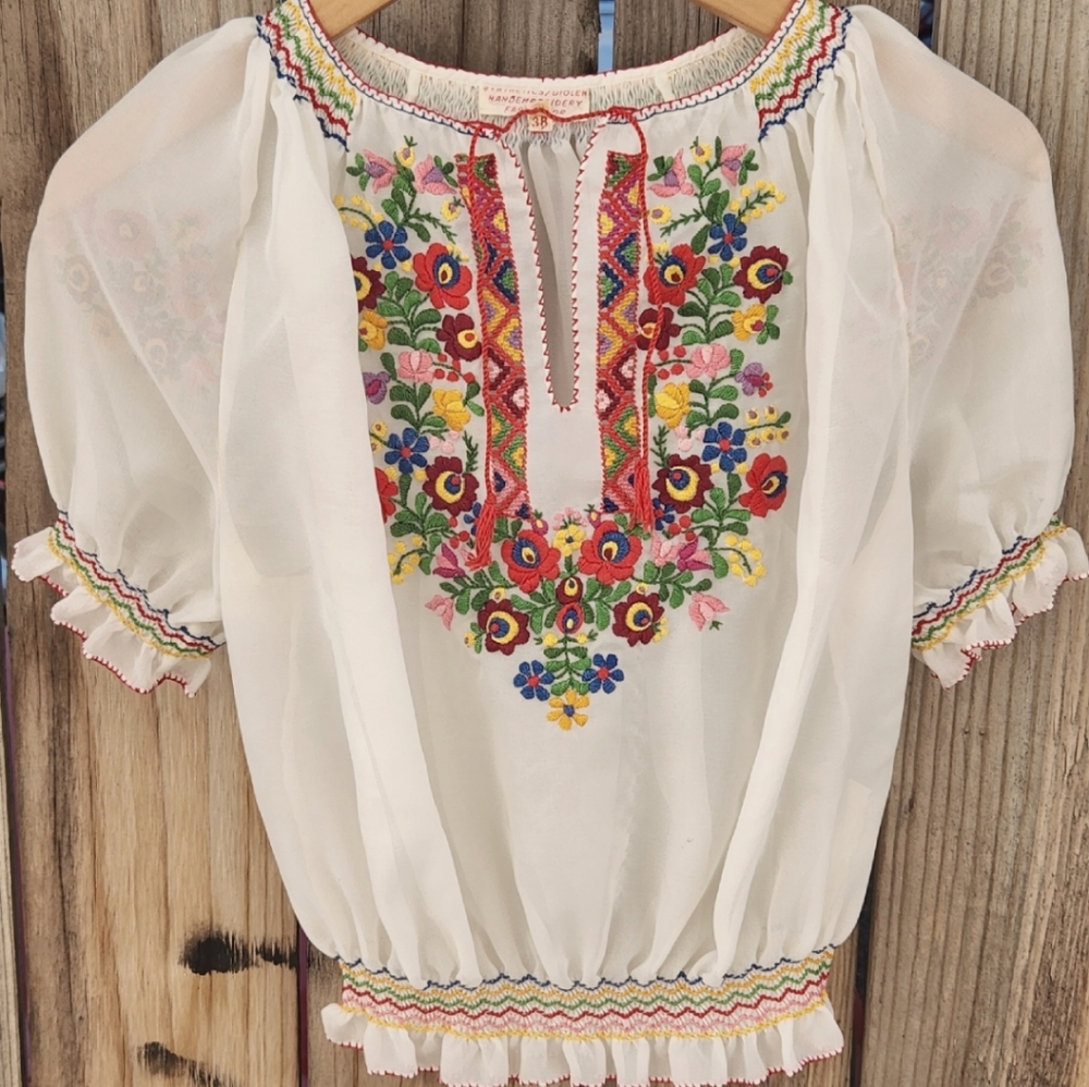 1930s True Vintage Hungarian Hand Embroidered Blouse-NOS in mint condition